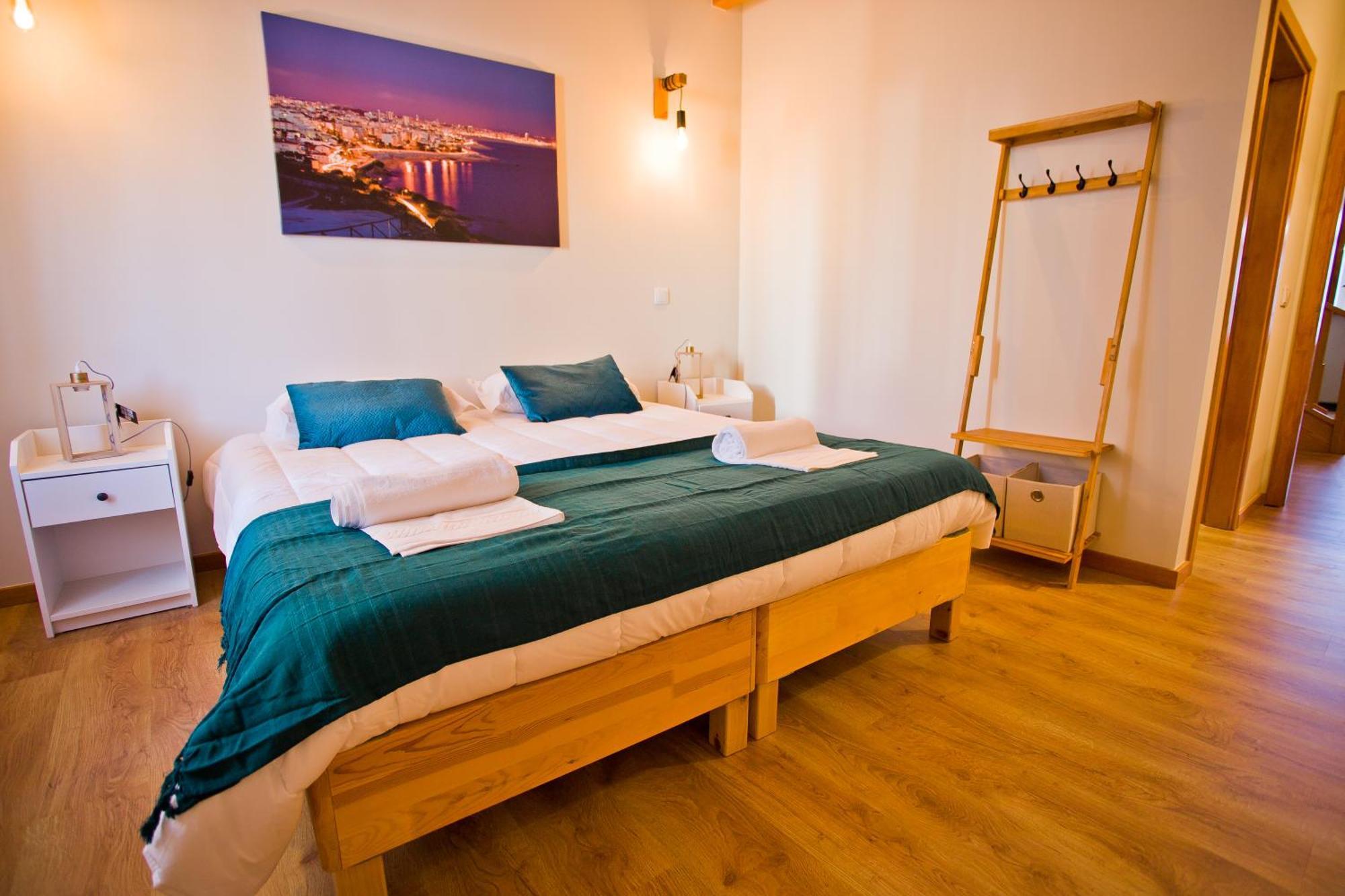 Guest House 10 De Agosto فيغيورا دا فوز المظهر الخارجي الصورة